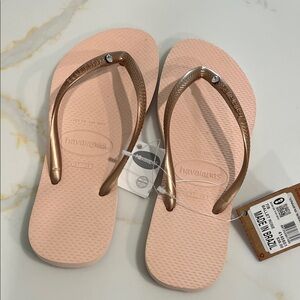 Havaianas Slim Flip Flops in Slim Crystal Ballet Pink with Metallic Gold Straps